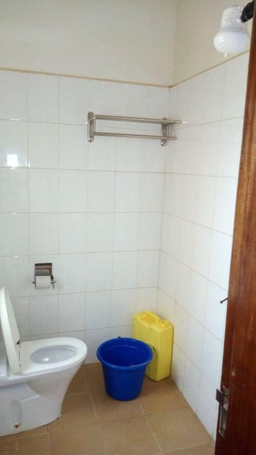 Kanberra Hotel Lira 外观 照片